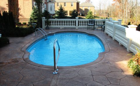 EDWARDS POOLS