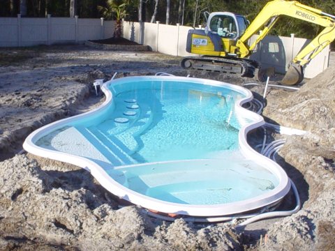 L & L Pools