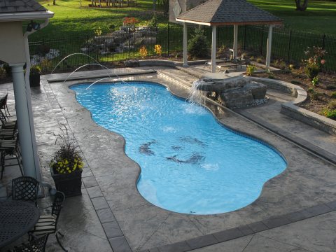 SANDCASTLE POOLS INC
