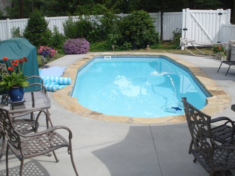 PARADISE POOLS AND SPAS.INC.