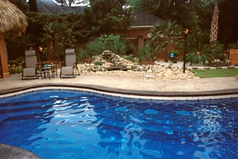 GOLD COAST POOLS, LLC