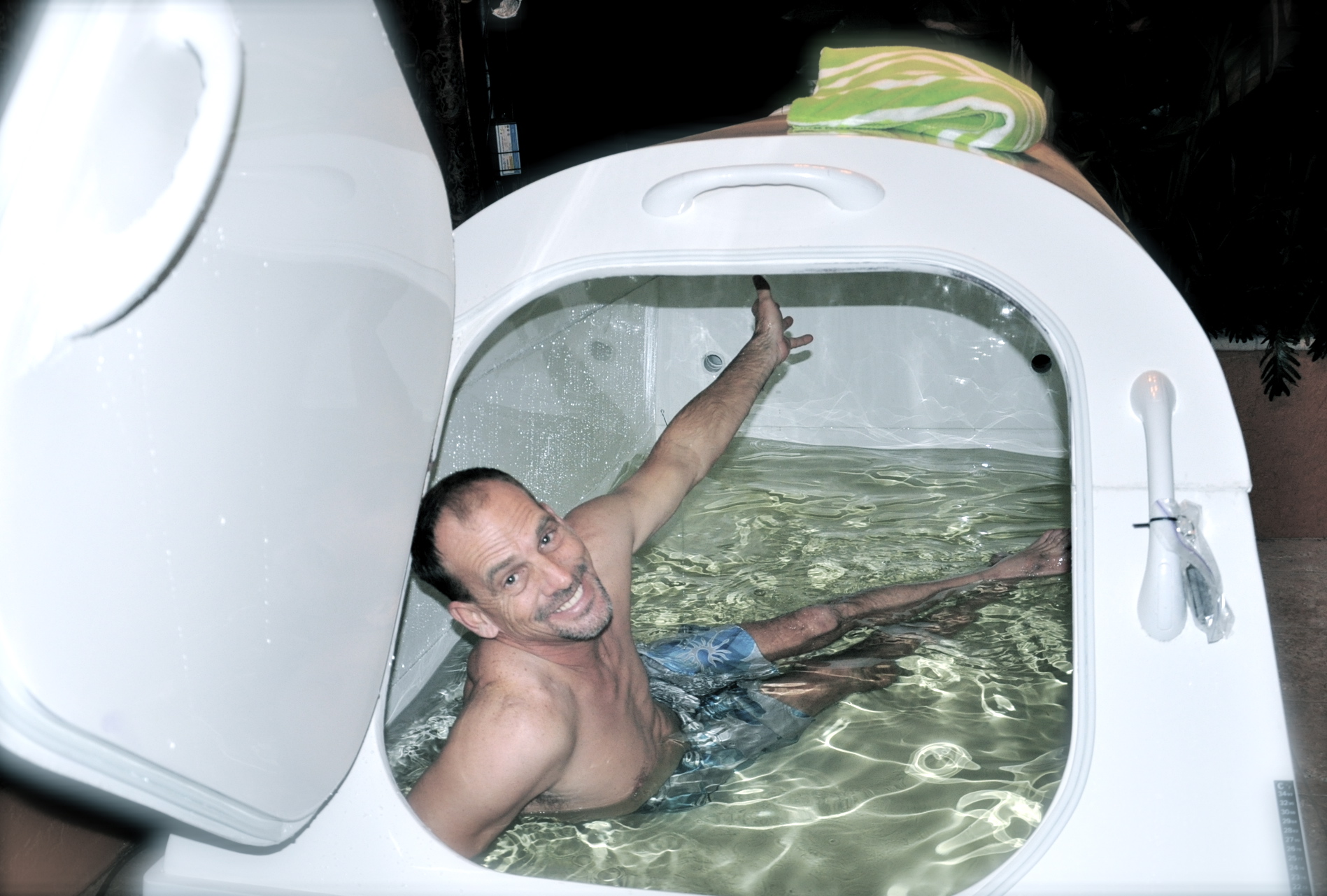 Float-es